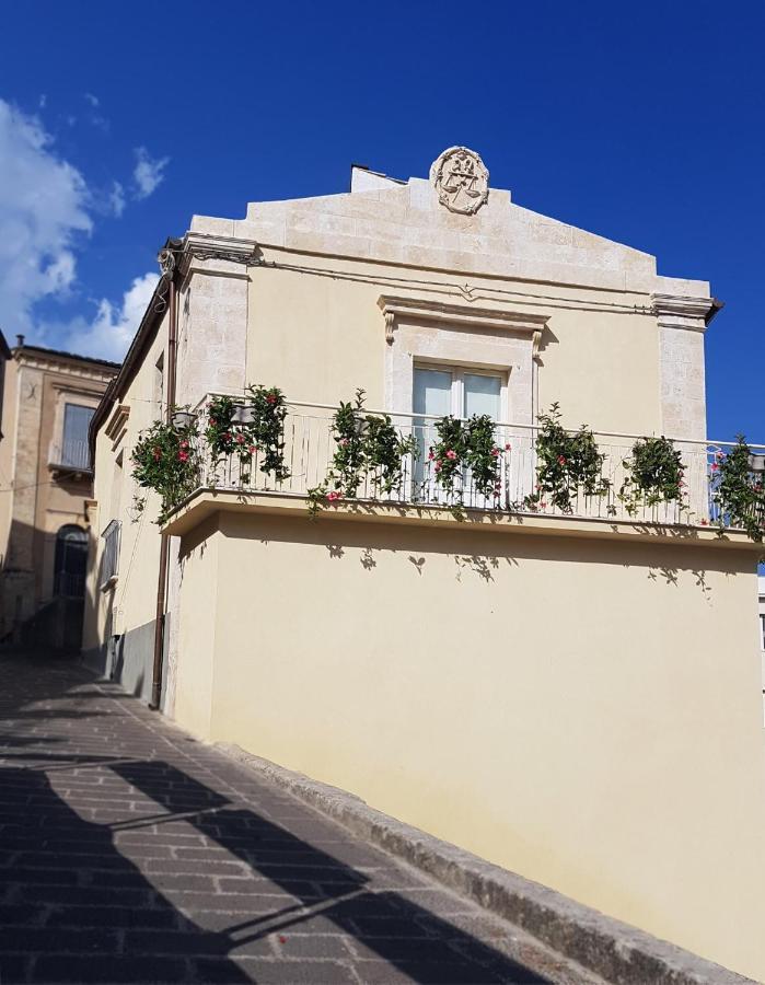 Casa Dei Giurati Bed & Breakfast Palazzolo Acreide Ngoại thất bức ảnh